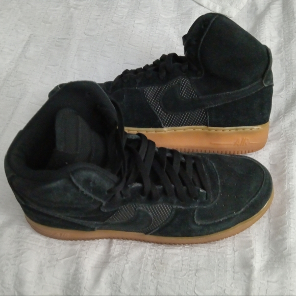 AF1 High 07 LB8- suede black gum bottom 806403-003 - Picture 1 of 12